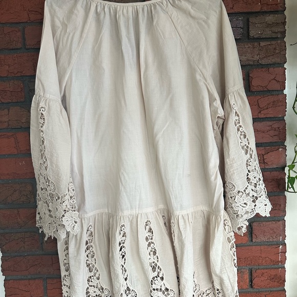 Boston Proper Elegant Cream Lace Trim Women's dress - Picture 3 of 3